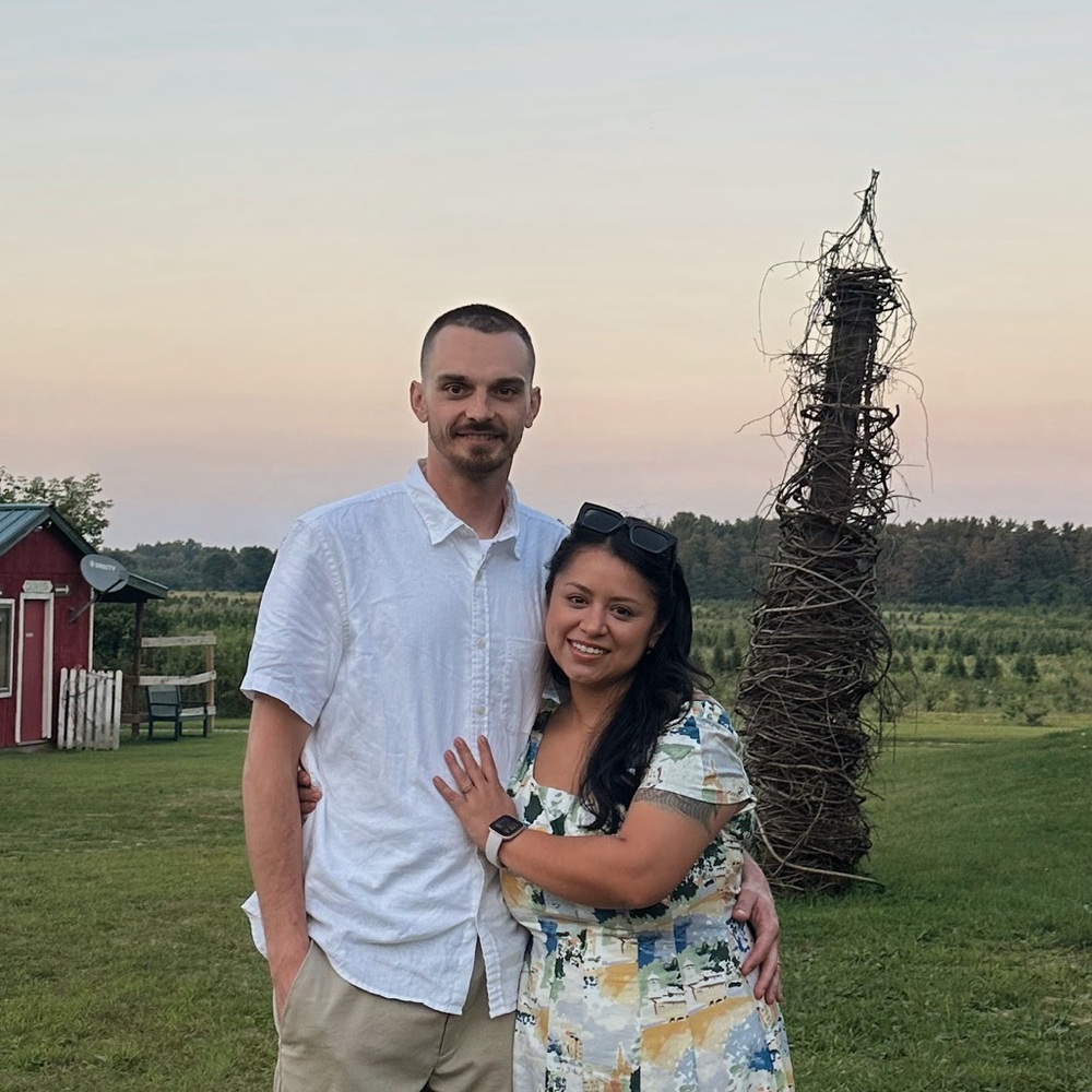 Meet your Poshers, Alexis and TJ.